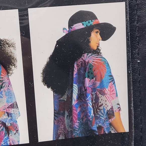 STEVE MADDEN Packable Hat Cover up and Clear Zip Tote Travel trio Gift Set Purpl - Picture 6 of 7